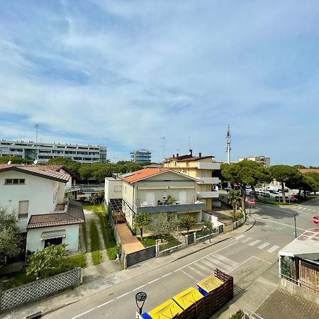 Appartamento Al Faro I Terracerelax&Parking Lignano Sabbiadoro Esterno foto